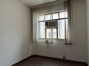 Comercial próximo ao metro mobiliado