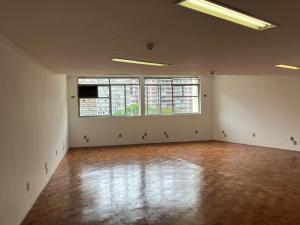 Conjunto comercial vista para biblioteca Mario de Andrade 