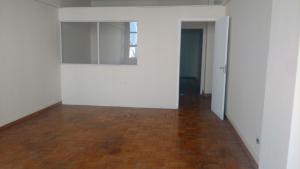 Aluga se conjunto comercial na 24 de Maio 