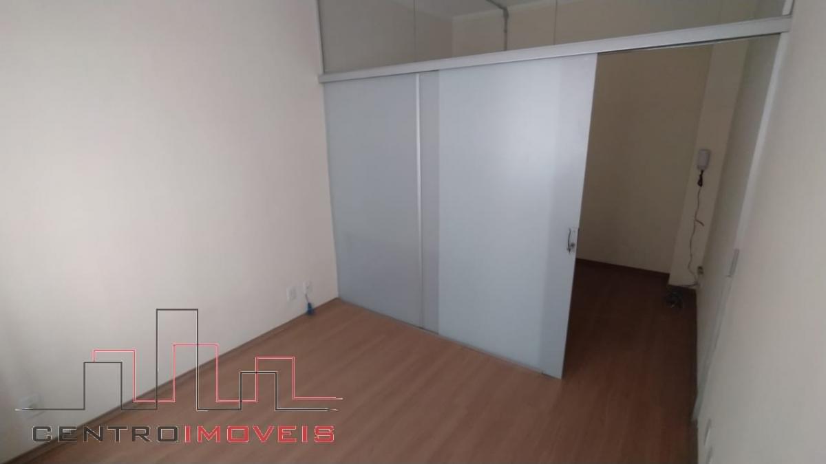 Conjunto comercial disponivel Conjunto comercial disponivel